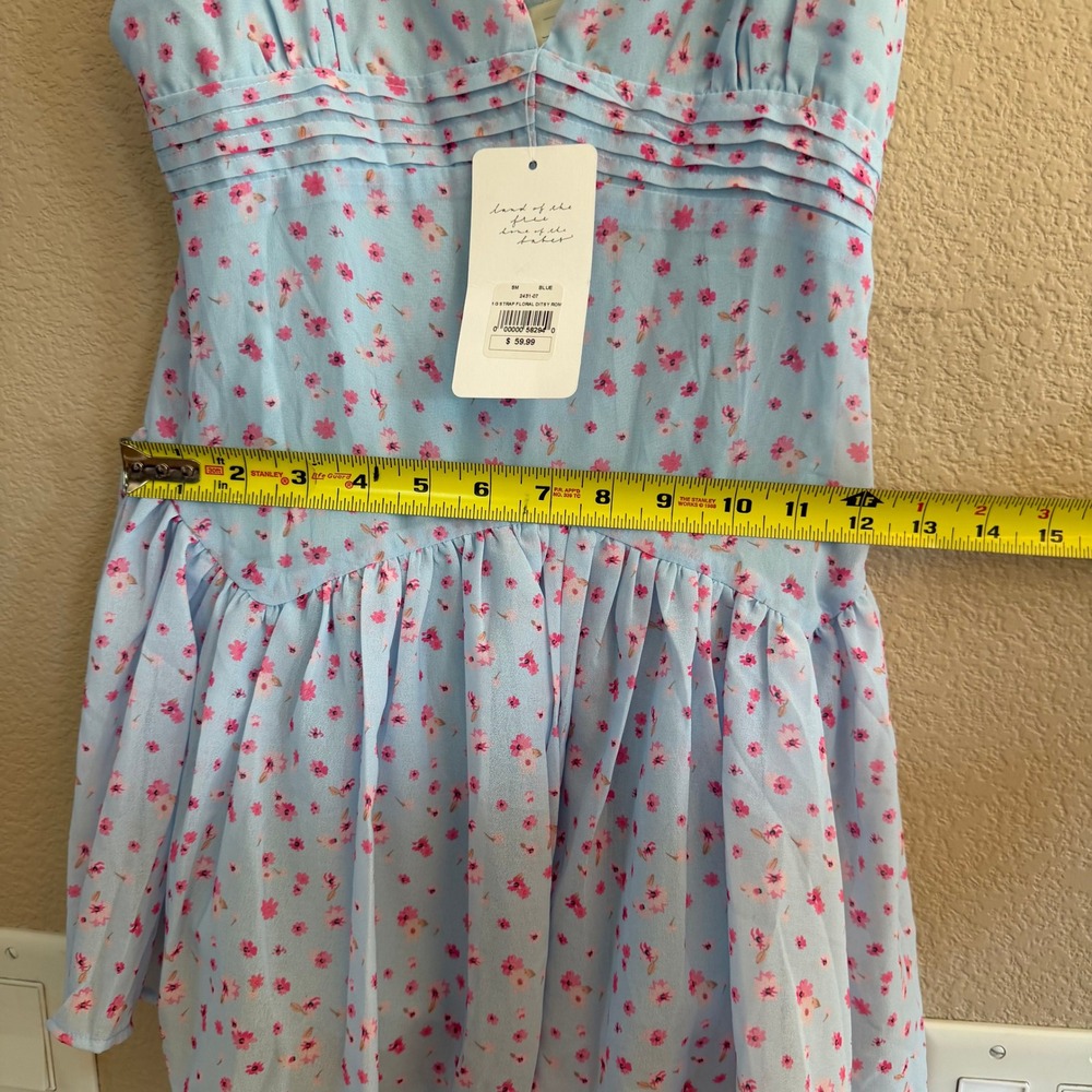 American Threads Light Blue‎ Pink Ditsy Floral V-Neck Skort Romper Small NWT - Picture 6 of 12